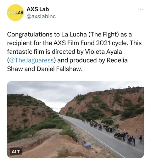 Recorte de prensa sobre La Lucha.