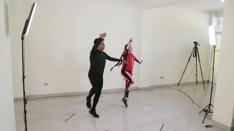 Imagen de la nota de laboratorio “Paqarina: los bailarines que le enseñaron a un robot”.